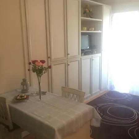 Апартаменты Victoria Palace/ Queen's Garden Sea View *