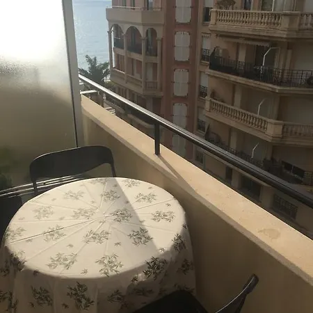 Appartement Victoria Palace/ Queen's Garden Sea View